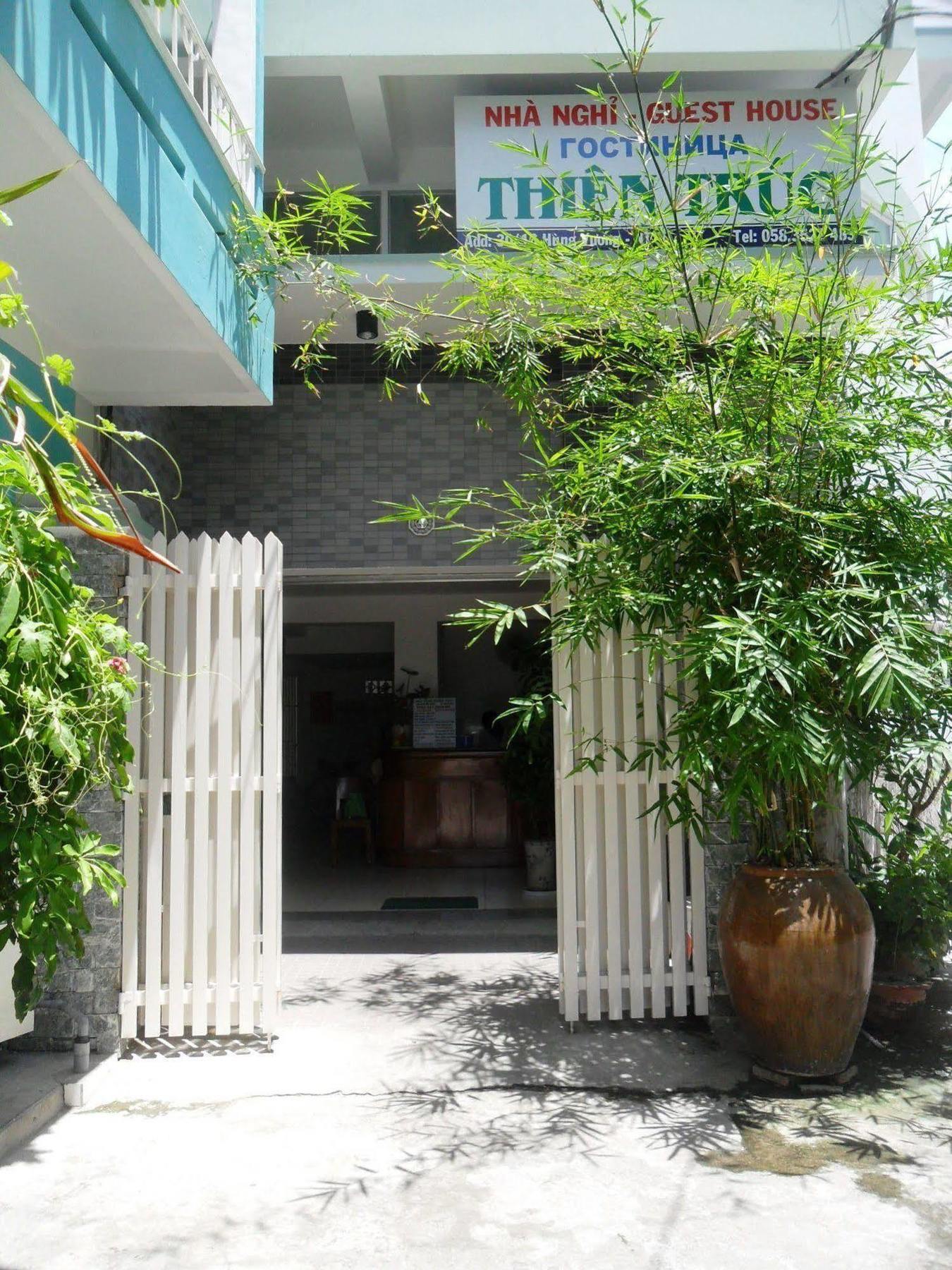 Thien Truc Guest House Nha Trang Exteriör bild